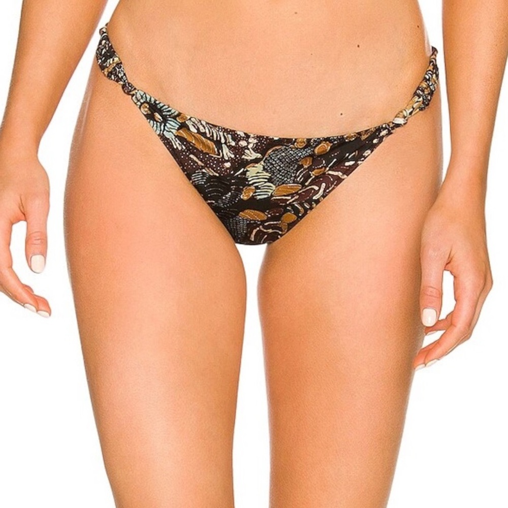 Ulla Johnson Porto Bikini Swimsuit Bottom in Batik Size L NWT